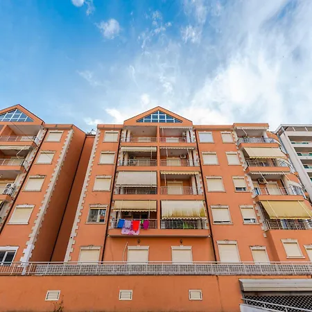 アパート Orange Beachfront By Ps *