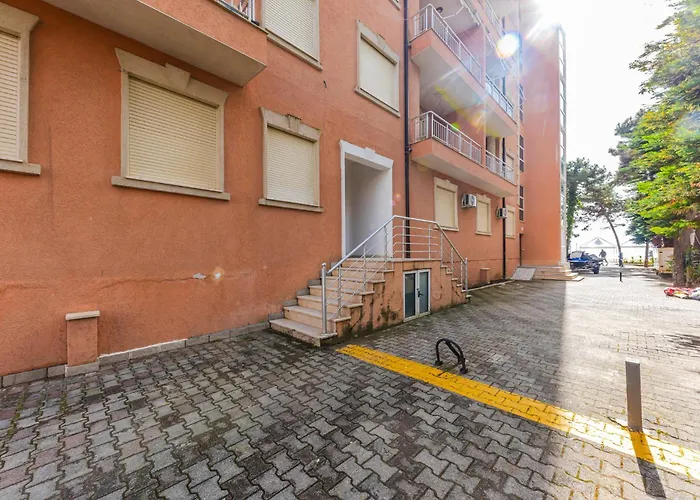 Orange Beachfront By Ps ゴーレム