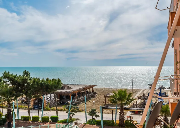 Apartament Orange Beachfront By Ps